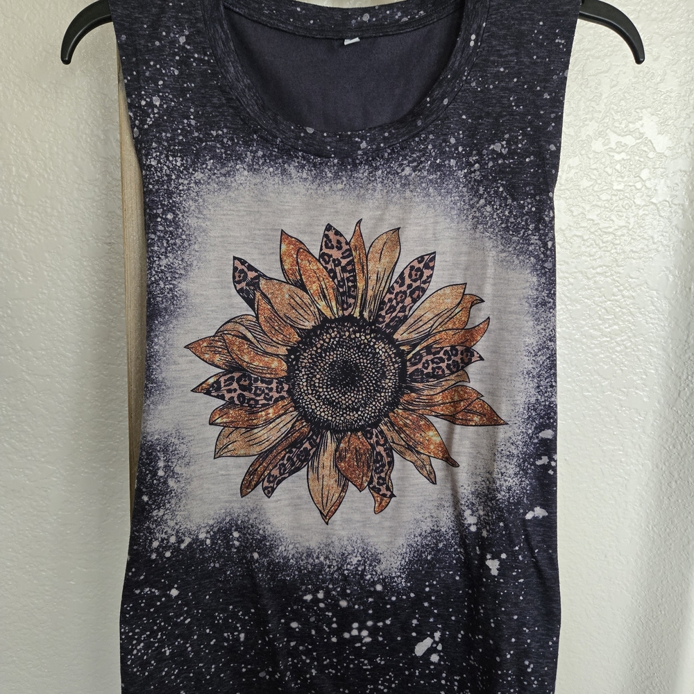 Sunflower Graphic Tank Top - Black and Orange